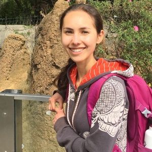 Meet your Posher, Christina